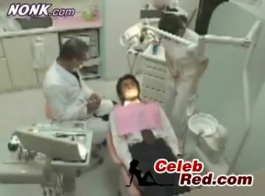 حلوة، ممرضة يابانية ممارسة الجنس مع مريضها في فيلته