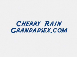 أمطار الكرز هي امرأة سمراء مراهقة عصير ، تعرف كيف تمر الشينديج دون أن يتم القبض عليها