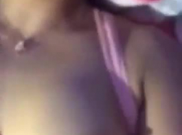 شابة التايلاندية فتاة مارس الجنس مع ديك كبيرة